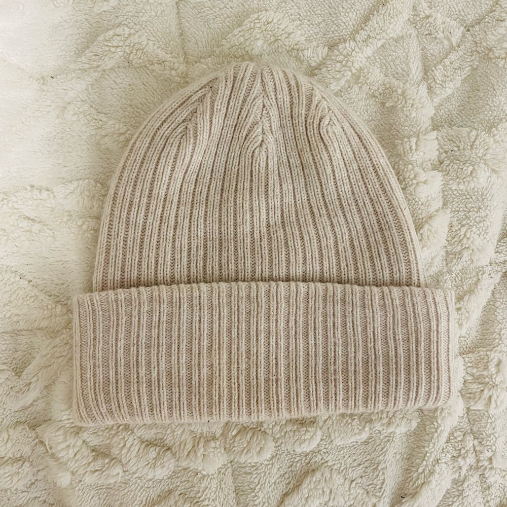 Main Character Toque